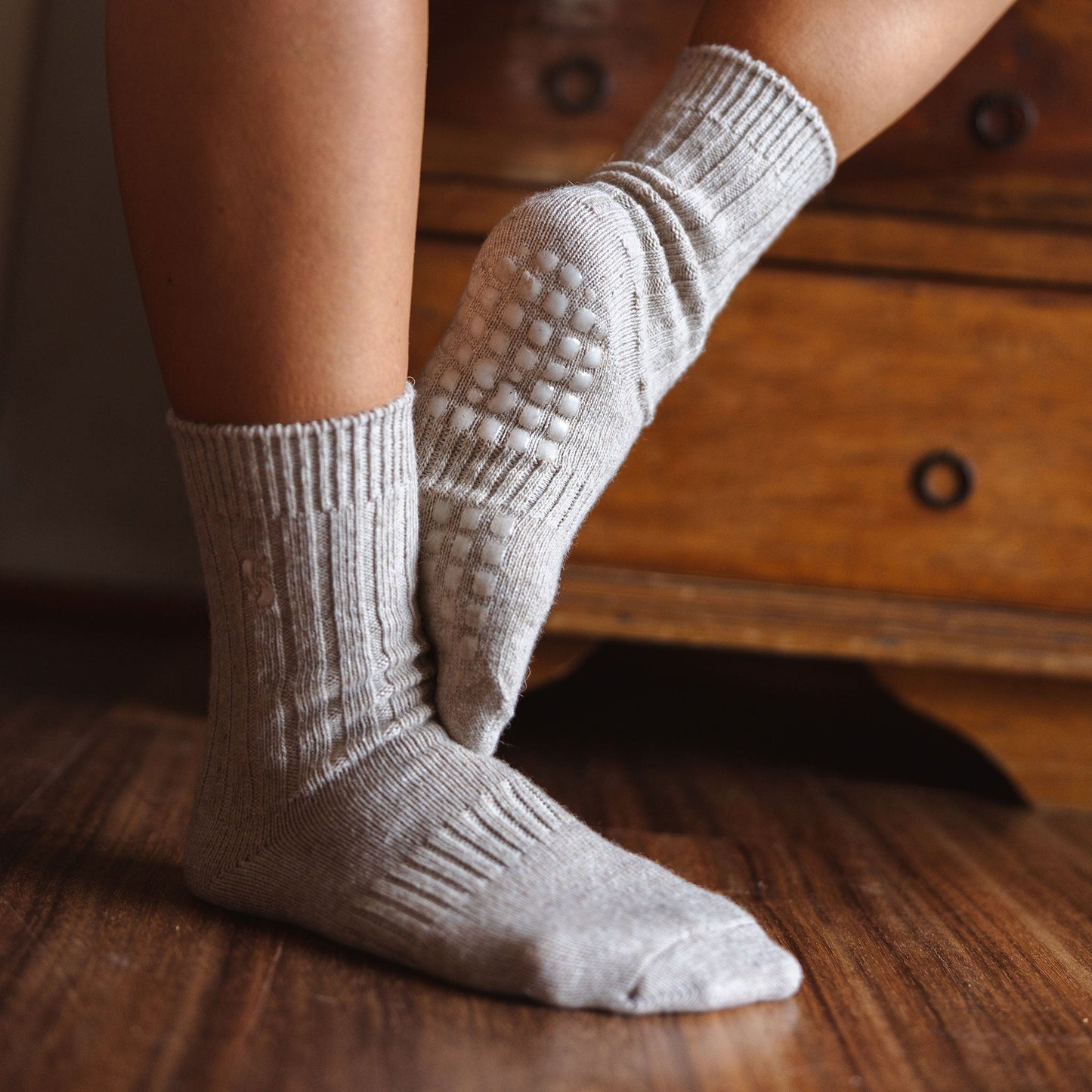 Serene Socks- Adult Merino Wool Non-Slip Socks- Khaki- 1 pair