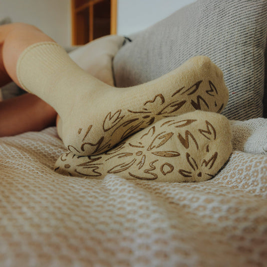 Serene Socks- Adult Organic Cotton Non-Slip Socks- 4 Seasons- Lemon- 2 Pairs