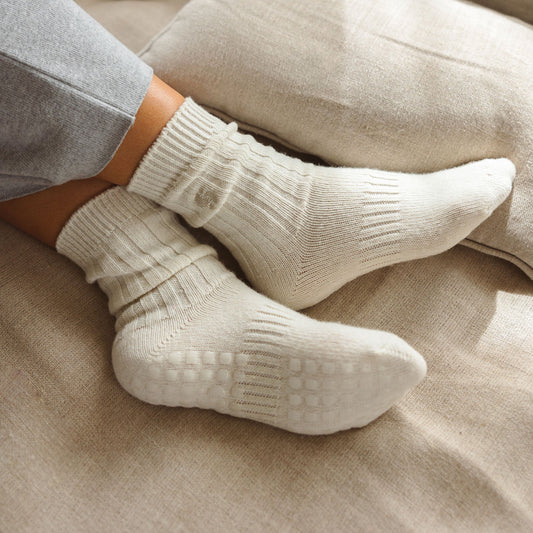 Serene Socks- Adult Merino Wool Non-Slip Socks- Cream- 1 pair